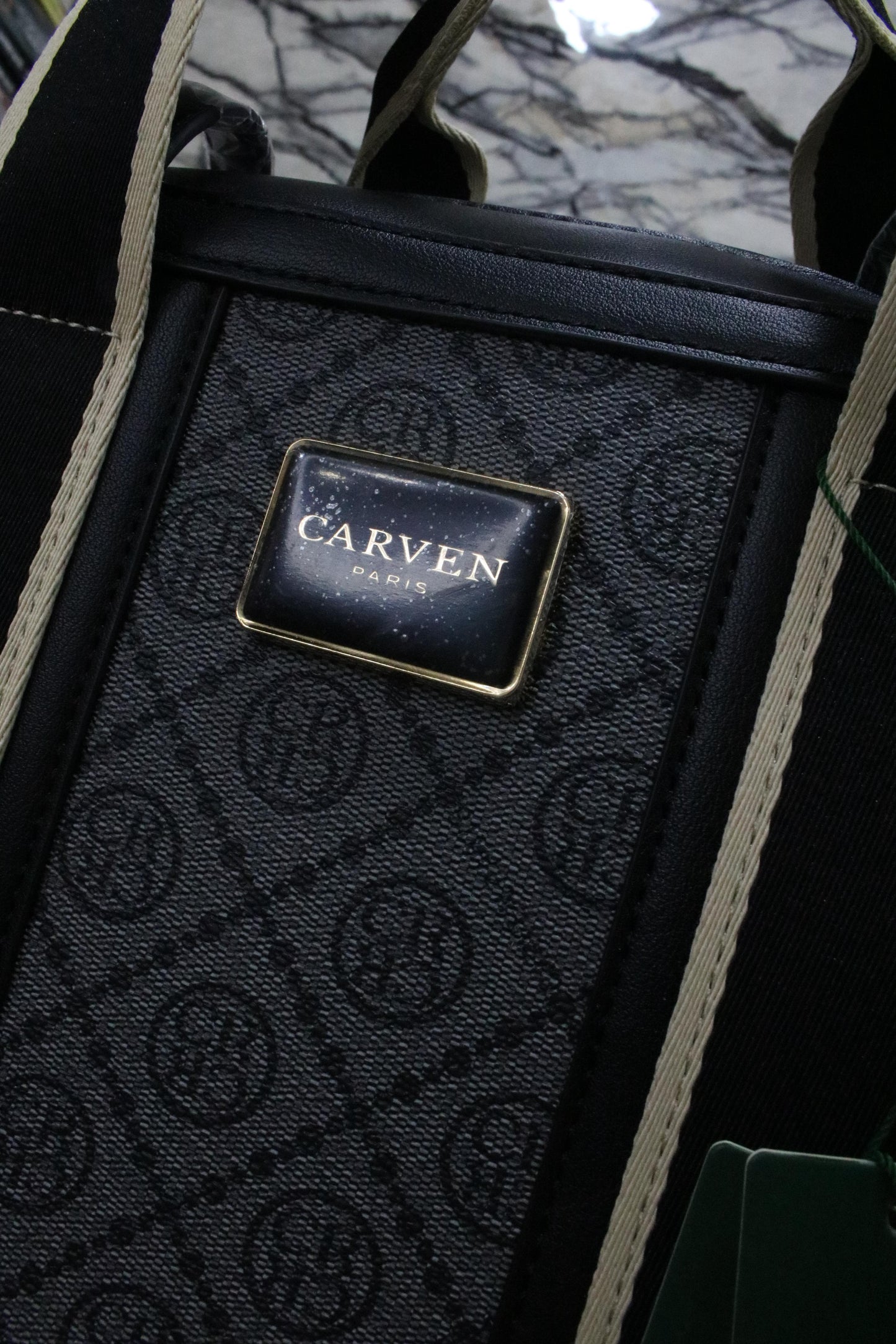 CARVEN PARIS - DOMINIO TOTAL