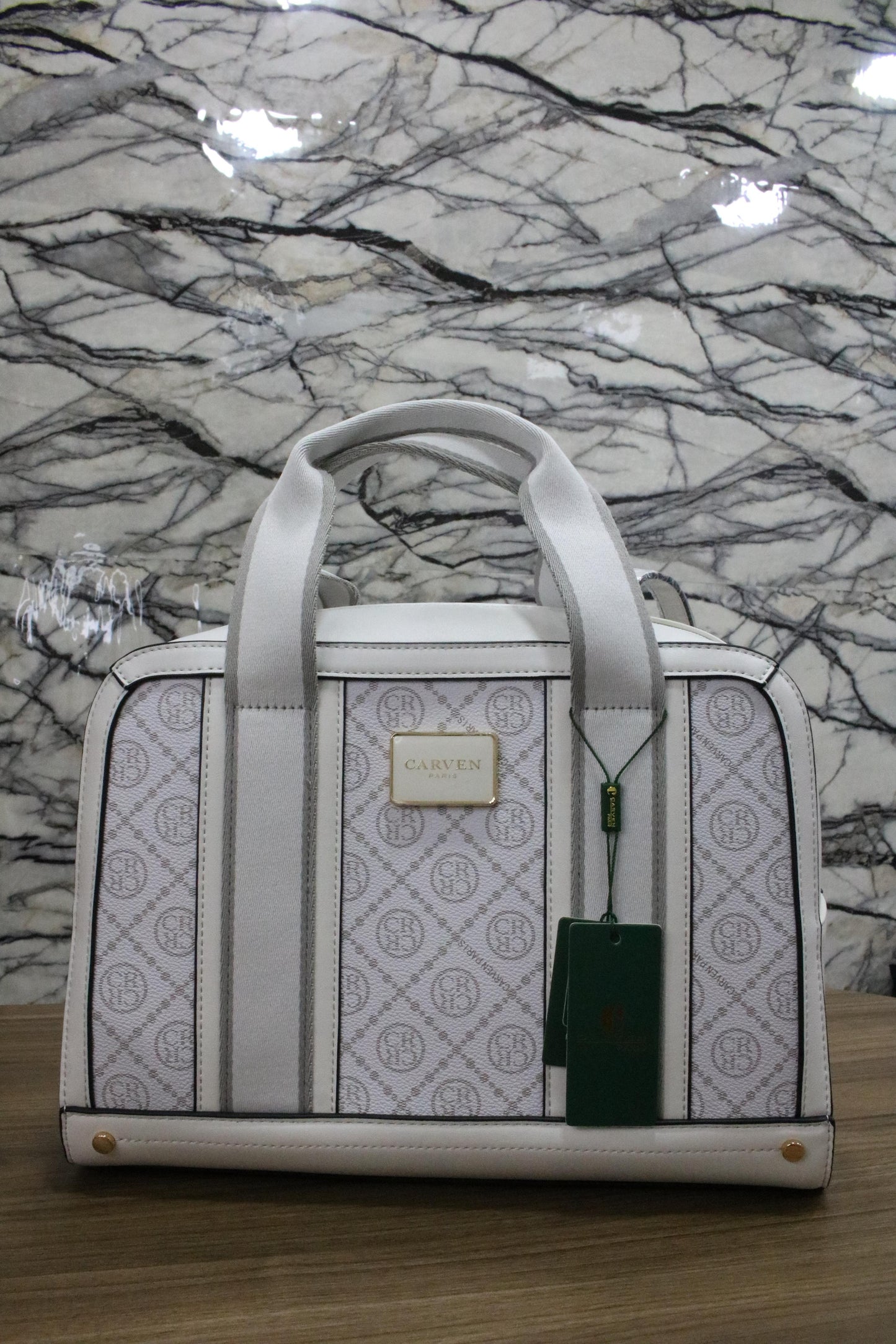 CARVEN PARIS – PUREZA EJECUTIVA