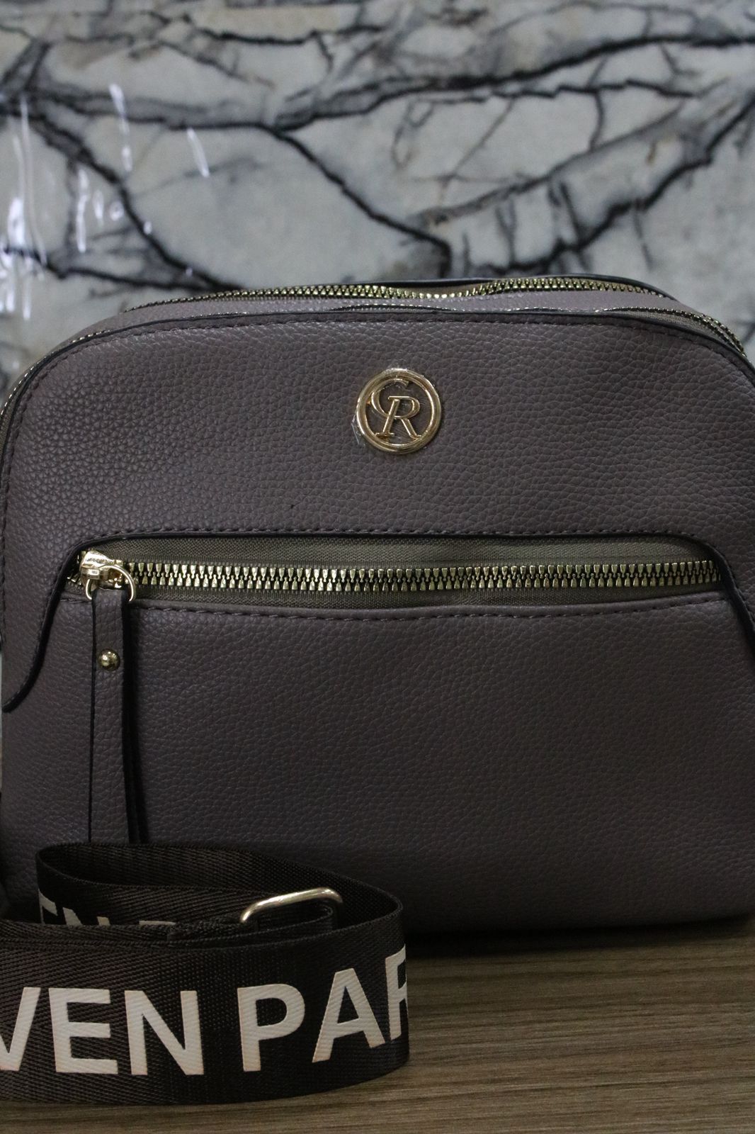 CARTERA KLAÉ - RAIZ SOFISTICADA